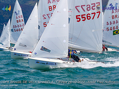 Fortes ventos marcam regatas iniciais da Copa Brasil de Vela em Ilhabela