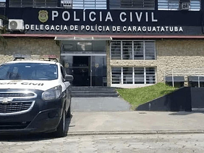 Tomando cerveja na porta de casa, comerciante morre assassinado em Caraguatatuba