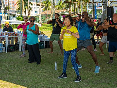 Fim de semana com shows, gincana, filme e atividades variadas encerram Semana de Valorização à Pessoa Idosa em Caraguatatuba