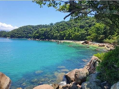 Mistério ronda encontro de cadáver em ilha de Ubatuba