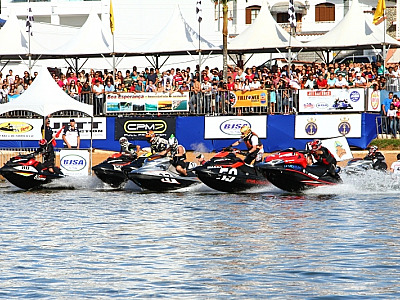 1ª Etapa do Brasileiro de Moto Aquática acontece entre os dias 28 e 30 de abril em Caraguatatuba