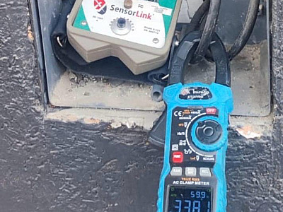 Supermercado de Caraguatatuba é flagrado em operação de combate ao furto de energia