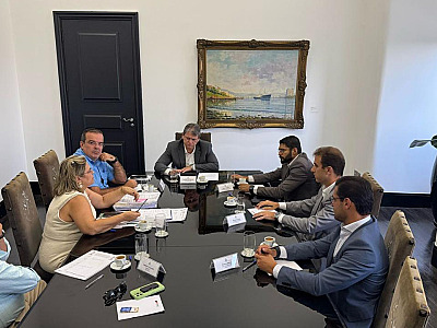 Cidades do Litoral defendem pautas essenciais à região em reunião com Governo do Estado