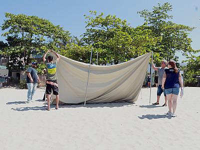 Prefeitura de São Sebastião reforça regras sobre acampamentos, fogueiras e ocupação da faixa de areia