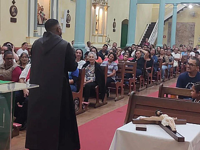 Católicos celebram Natal com missas especiais na região