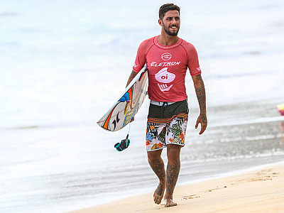 Capital Estadual do Surfe, Ubatuba conta com escolinhas da modalidade e é o berço do campeão mundial