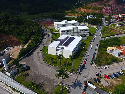 "Jogo de empurra" faz MP entrar com ação por falta de acessibilidade em faculdade de Caraguatatuba