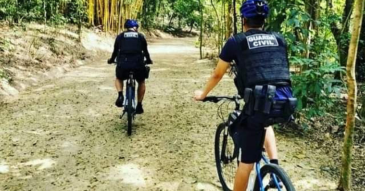 Candidatos a GCM de Caraguá realizam aulas práticas visando formação para atuar já na temporada de verão