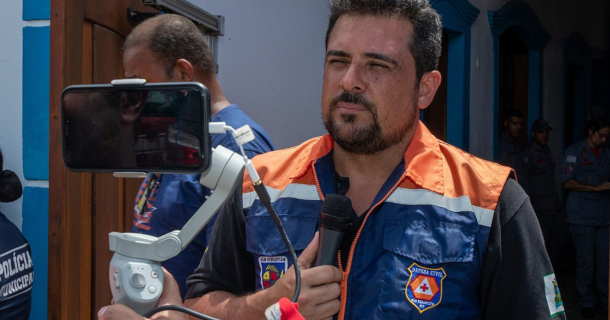 Volta chover na Costa Sul de São Sebastião e prefeito Felipe Augusto faz apelo para que moradores saiam imediatamente das áreas de risco