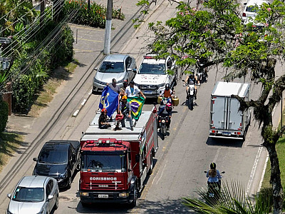 Mateus Isaac é recebido em Ilhabela após ouro nos Jogos Pan-Americanos de Santiago 2023