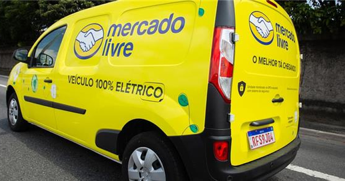 Carga avaliada em mais de R$ 40 mil é levada durante assalto em Caraguatatuba