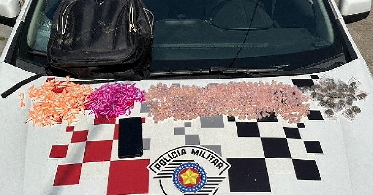 Homem é preso em Ubatuba com quase 900 porções de drogas
