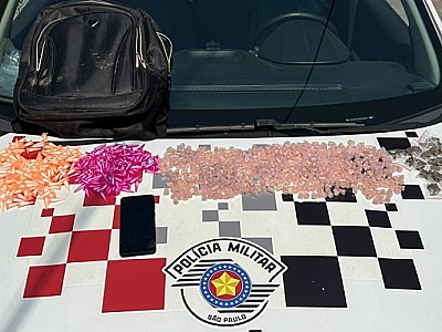 Homem é preso em Ubatuba com quase 900 porções de drogas