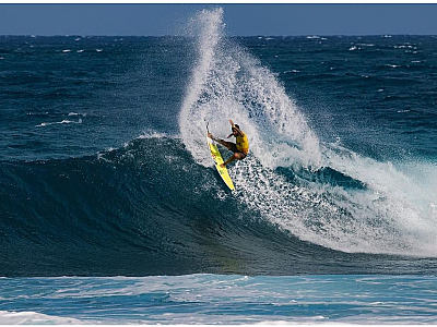 Brasileiros dominam etapa de Sunset Beach no WSL