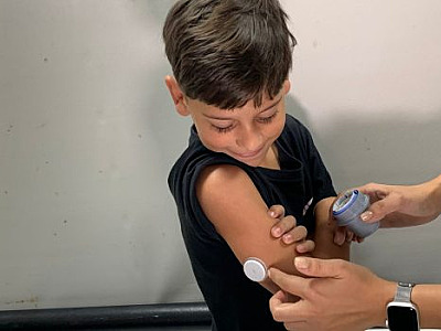 Pacientes da rede municipal de saúde recebem treinamento e sensor de acompanhamento da diabetes