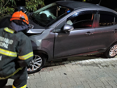 Acidente de trânsito mobiliza Corpo de Bombeiros em Ilhabela