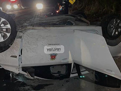 Motorista da Prefeitura de Ubatuba morre após bater carro em paredão na Oswaldo Cruz