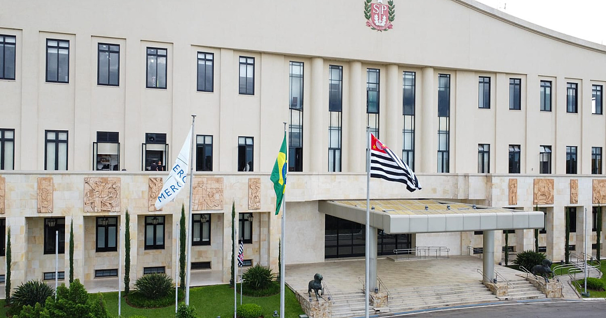 Governador sanciona lei da modernização administrativa