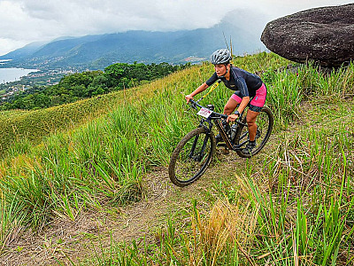 Supercampeã do XTERRA disputa circuito em Caraguatatuba