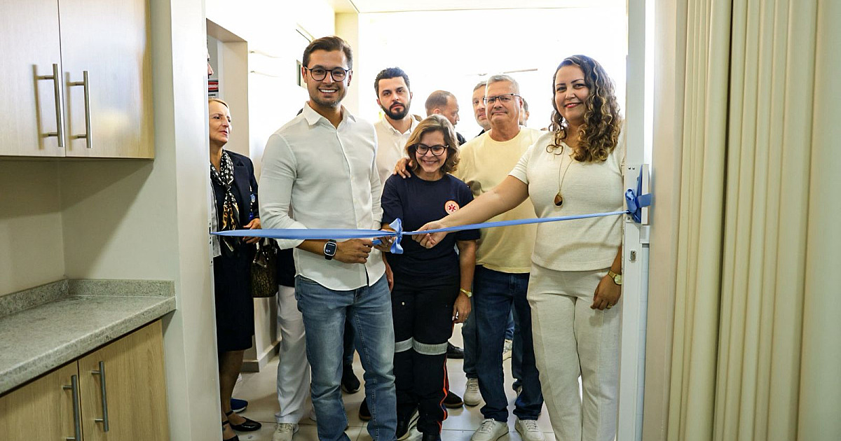 Reinaldinho Moreira entrega nova clínica médica no HCSS