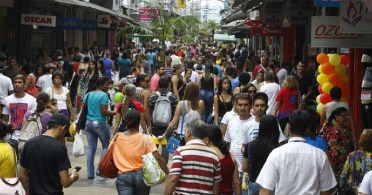 RMVale terá horário especial no comércio a partir do dia 1º de dezembro