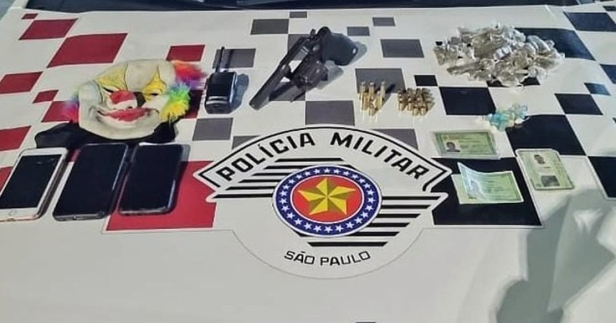 Força Tática prende 2 e estoura “Casa do Crime” em Caraguatatuba