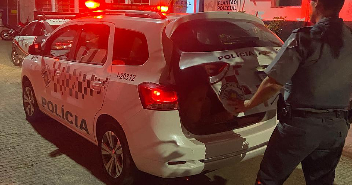Homem agride idoso, ameaça companheira com faca e acaba preso em Ubatuba