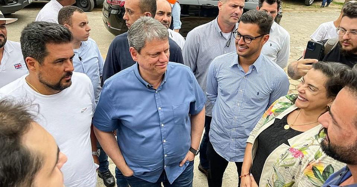 Governador vem a São Sebastião e anuncia decisão benéfica aos moradores da Vila Sahy