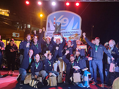 Crioula 52 leva título principal da 49a SIV; premiação reúne velejadores e admiradores do esporte no Race Village