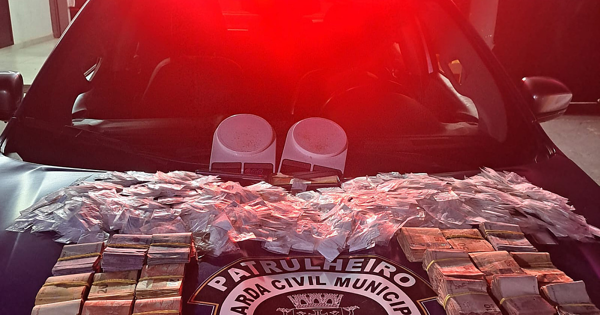 Procurado tenta subornar GCM com R$ 34 mil e acaba preso com drogas