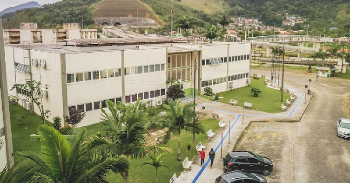 Centro Universitário Módulo oferece experiências práticas e orientação profissional a estudantes durante o Mochilão