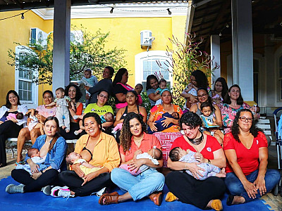 SESAU realiza Hora do Mamaço na região Central e  Costa Sul