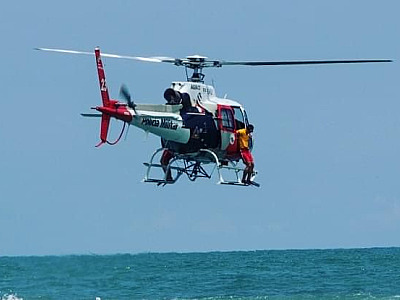 Casal do interior vive momentos de terror após cair em corrente de retorno em Ubatumirim