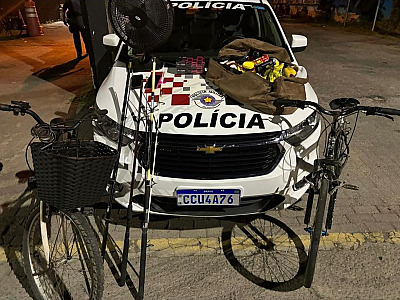 Ladra é presa com a “boca na butija” em Ubatuba