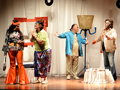Teatro Mario Covas recebe comédia ‘Antes Só Que Mal Assombrado’ neste sábado