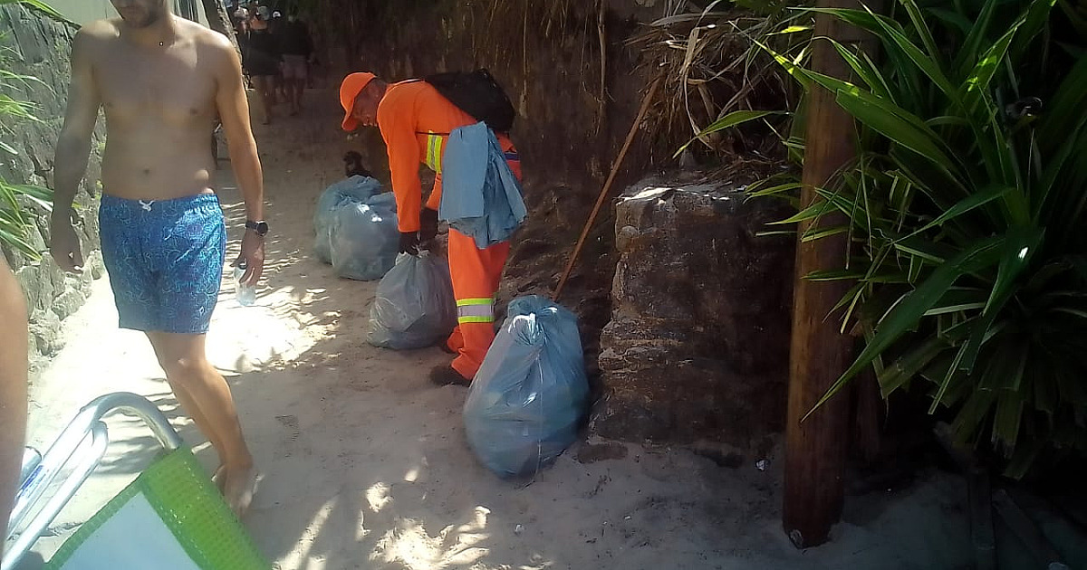Prefeitura de São Sebastião amplia serviço de coleta de lixo em todo o município durante o Carnaval
