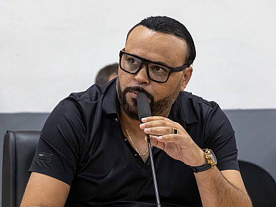 Justiça analisa pedido de afastamento de vereador de São Sebastião após denúncia do MP