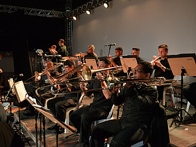 Orquestra Popular de Ilhabela se apresenta neste sábado (19/3) no Teatro Municipal de Ubatuba