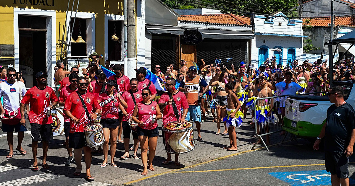 CarnaIlha em Dobro movimenta Ilhabela com desfiles, atrações descentralizadas e show especial