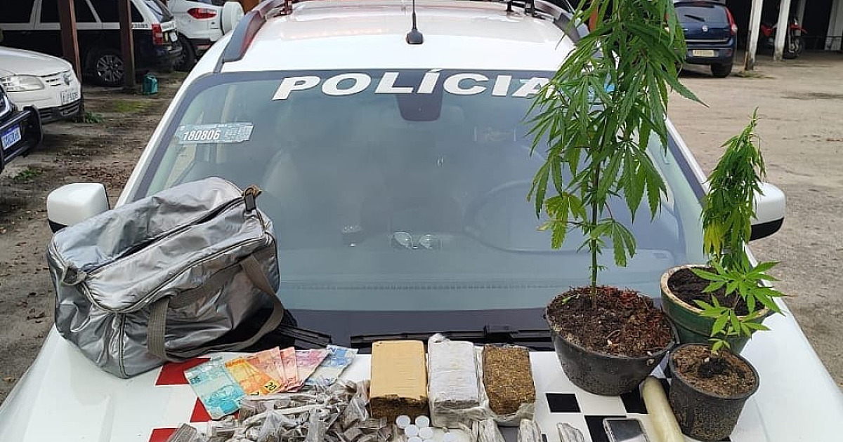PM prende traficante que tinha "guardiã" do dinheiro do crime em Ubatuba
