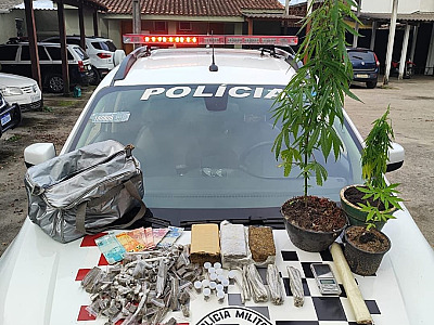 PM prende traficante que tinha "guardiã" do dinheiro do crime em Ubatuba