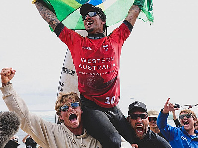 Só dá ele! Medina desbanca Toledo e Chianca e está na final em Margaret River