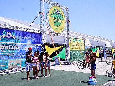 Estreia do Brasil na Copa do Mundo será de festa na “Arena Caraguá em Copa”