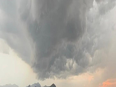 Frente fria ameniza o calor deixa o tempo chuvoso no fim de semana