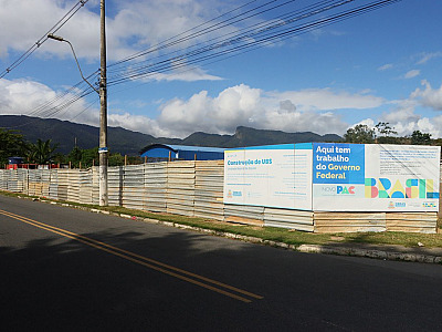 Governo municipal de Caraguatatuba inicia obra da nova UBS do Porto Novo para atendimento de 15,2 mil pessoas da região Sul