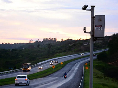 Novos radares começam a operar na região a partir desta terça-feira (25)