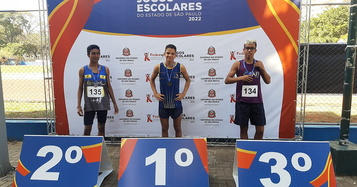 Atleta de Ilhabela é campeão em prova de 800m em final do JEESP