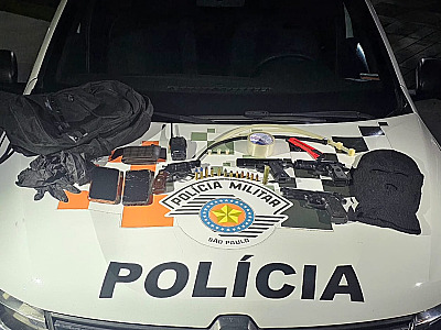 Arsenal com arma de fogo, simulacros e apetrechos para sequestro é apreendido na Costa Norte de São Sebastião