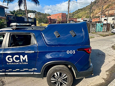Após tentativa de fuga, homem é preso pela GCM por tráfico de drogas
