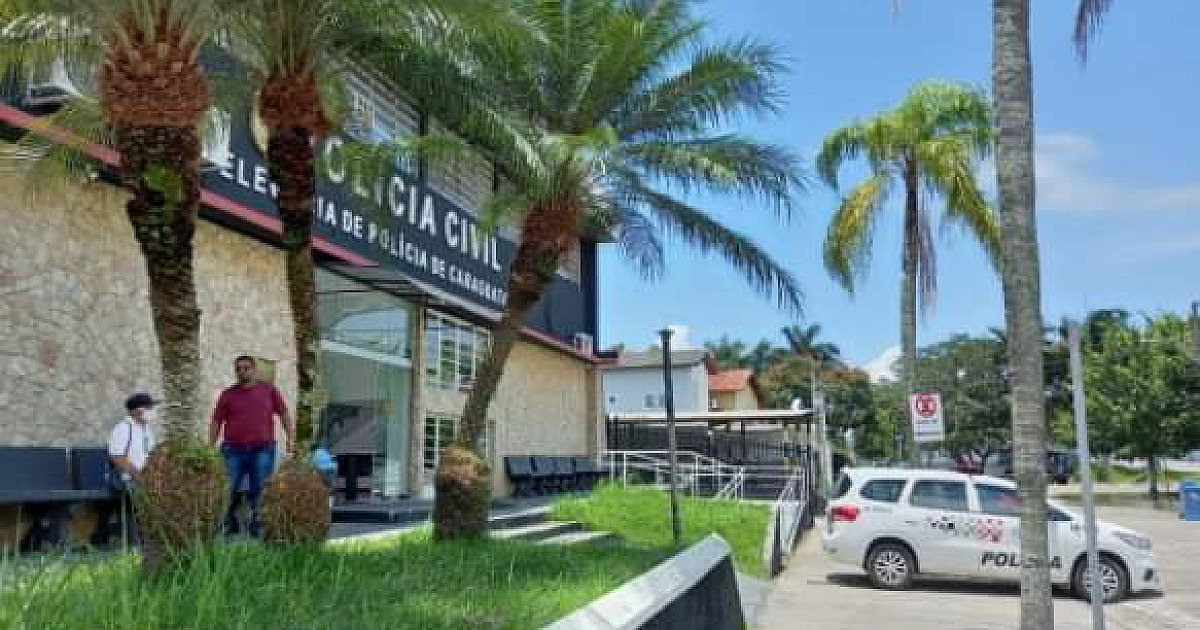 Bandidos roubam casa de ex-prefeito, mas acabam presos durante fuga na Tamoios